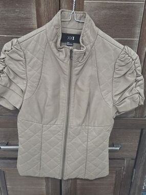 Vtg XX1 Women's Small Petite Tan Short Sleeve Top